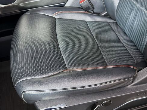 Used 2023 Ford F150 Lariat w/ Equipment Group 502A High image 19