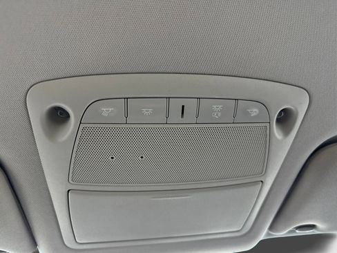 Used 2017 Nissan Altima 2.5 SR FWD image 33