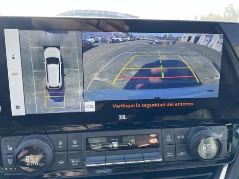 Used 2025 Toyota Grand Highlander AWD image 42