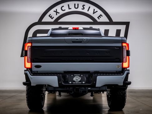 Used 2026 Ford F250 Platinum w/ Platinum Plus Package AWD/4WD image 10