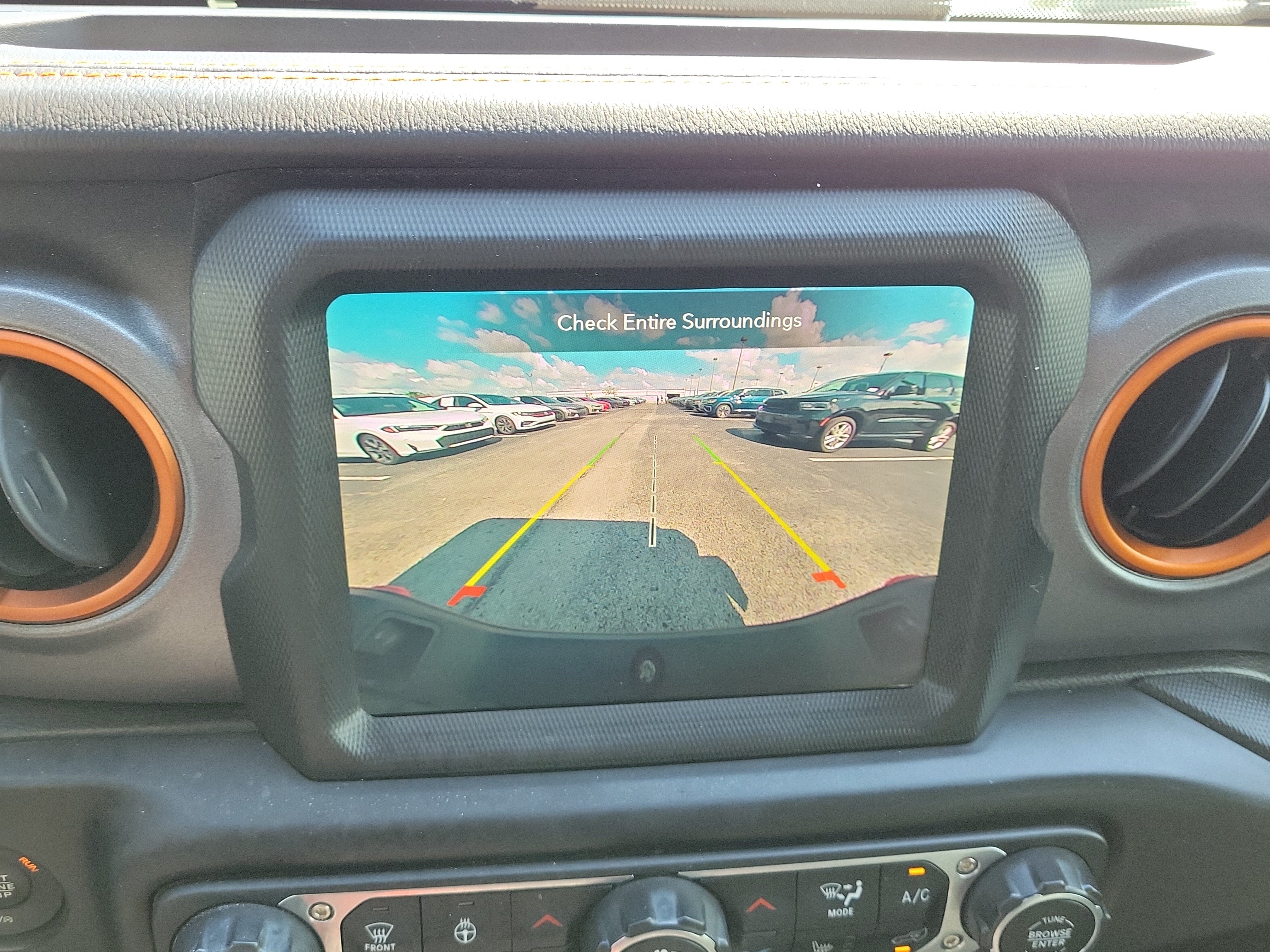 Used 2022 Jeep Gladiator Mojave w/ LED Lighting Group AWD/4WD image 29