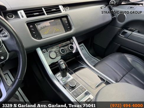 Used 2015 Land Rover Range Rover Sport HSE image 12