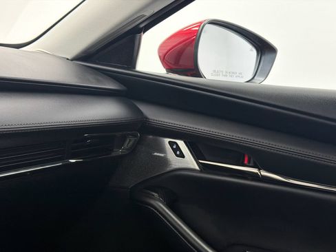 Used 2022 MAZDA MAZDA3 s FWD image 27