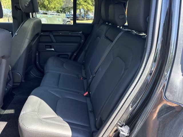 Used 2025 Land Rover Defender 110 S AWD/4WD image 15