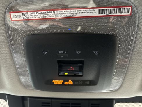 New 2026 Toyota Prius Plug-In Hybrid FWD image 16