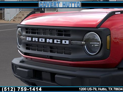 New 2025 Ford Bronco 4-Door image 19
