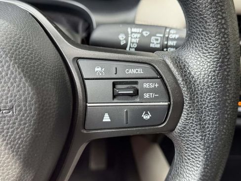 Certified 2024 Honda HR-V LX image 19