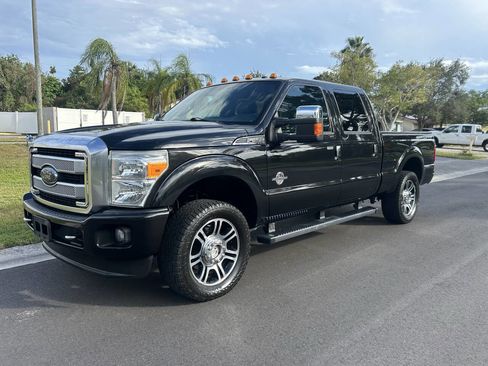 Used 2013 Ford F250 Platinum image 1