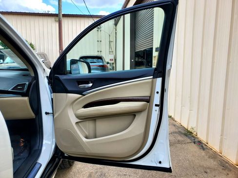 Used 2019 Acura MDX FWD image 15