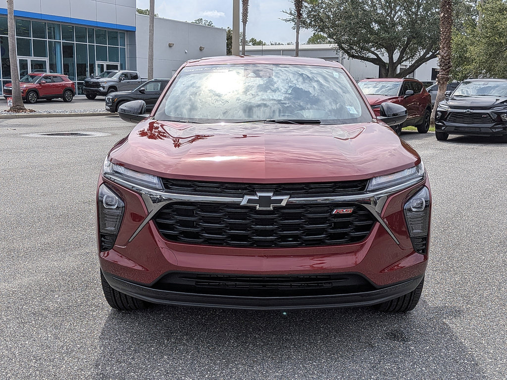 Used 2025 Chevrolet Trax RS w/ Driver Confidence Package FWD image 8