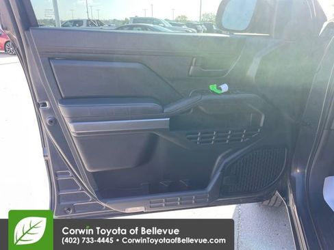 Used 2024 Toyota Tacoma SR5 AWD/4WD image 18