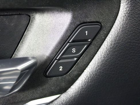 Used 2022 RAM 1500 Laramie image 16