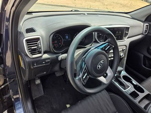 Used 2021 Kia Sportage LX FWD image 8
