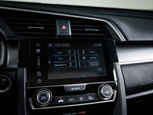 Used 2017 Honda Civic EX image 18