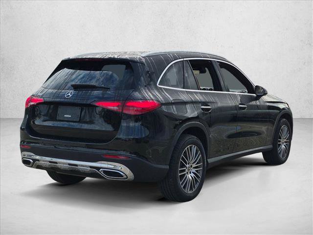 Certified 2025 Mercedes-Benz GLC 300 image 5