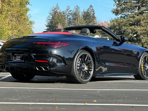 New 2026 Mercedes-Benz SL 63 AMG 4MATIC image 8