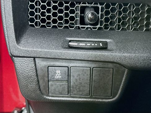 Used 2025 Honda CR-V Sport image 13