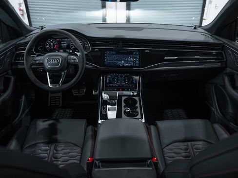 Used 2024 Audi RS Q8 AWD/4WD image 20