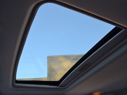 Used 2008 Chrysler 300 C image 26