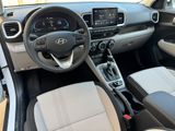 New 2025 Hyundai Venue SEL image 2