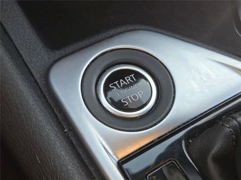 Used 2023 Nissan Sentra SV image 31