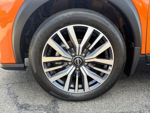 Used 2023 Nissan Kicks SV FWD image 34