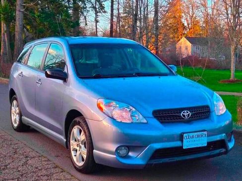 Used 2006 Toyota Matrix XR image 7