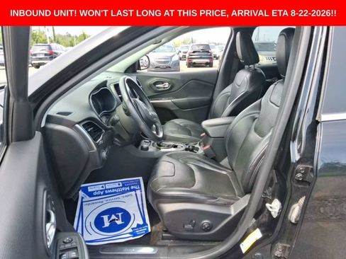 Used 2019 Jeep Cherokee Limited w/ Luxury Group AWD/4WD image 9