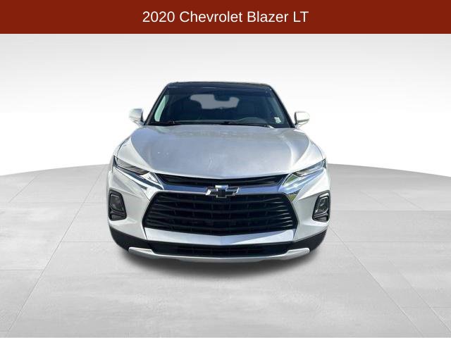 Used 2020 Chevrolet Blazer LT FWD image 2