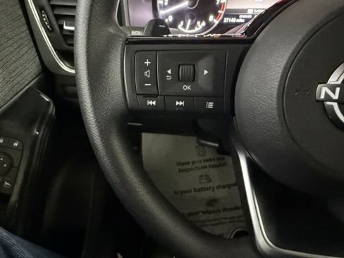 Certified 2023 Nissan Rogue SV image 14