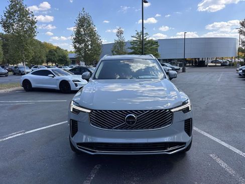 New 2026 Volvo XC90 B6 Plus w/ Protection Package Premier AWD/4WD image 2