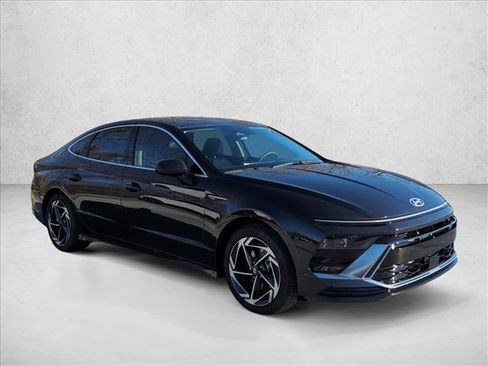 New 2026 Hyundai Sonata SEL FWD image 6