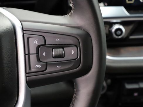 Used 2025 GMC Sierra 1500 SLT image 25