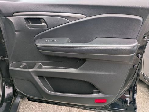 Used 2024 Honda Passport EX-L image 34