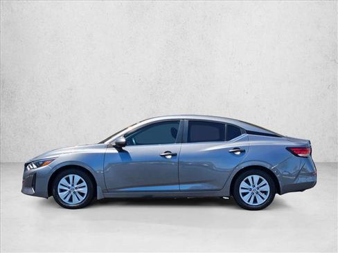 Used 2024 Nissan Sentra S FWD image 9