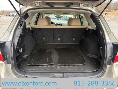 Used 2016 Subaru Outback 2.5i Limited image 26