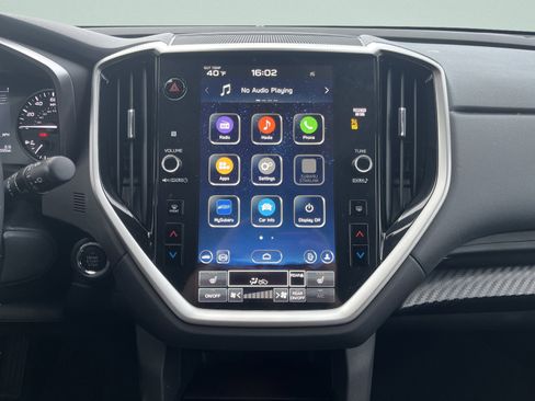 Used 2024 Subaru Ascent Premium w/ Convenience Package image 27