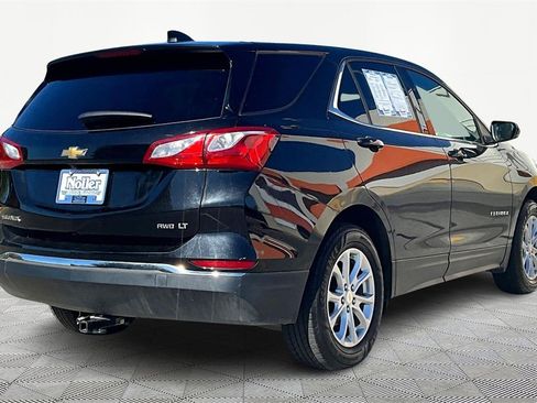 Used 2019 Chevrolet Equinox LT image 2
