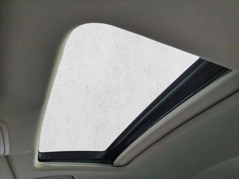 Used 2025 Honda Accord SE image 12