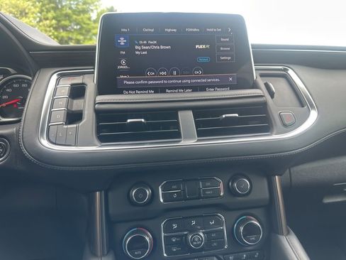 Used 2021 Chevrolet Tahoe High Country image 11