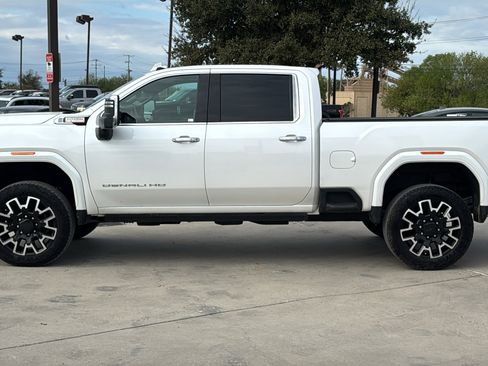 Used 2024 GMC Sierra 2500 Denali w/ Denali Reserve Package image 8