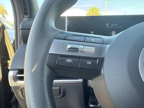 Used 2025 Hyundai Santa Cruz SEL image 33