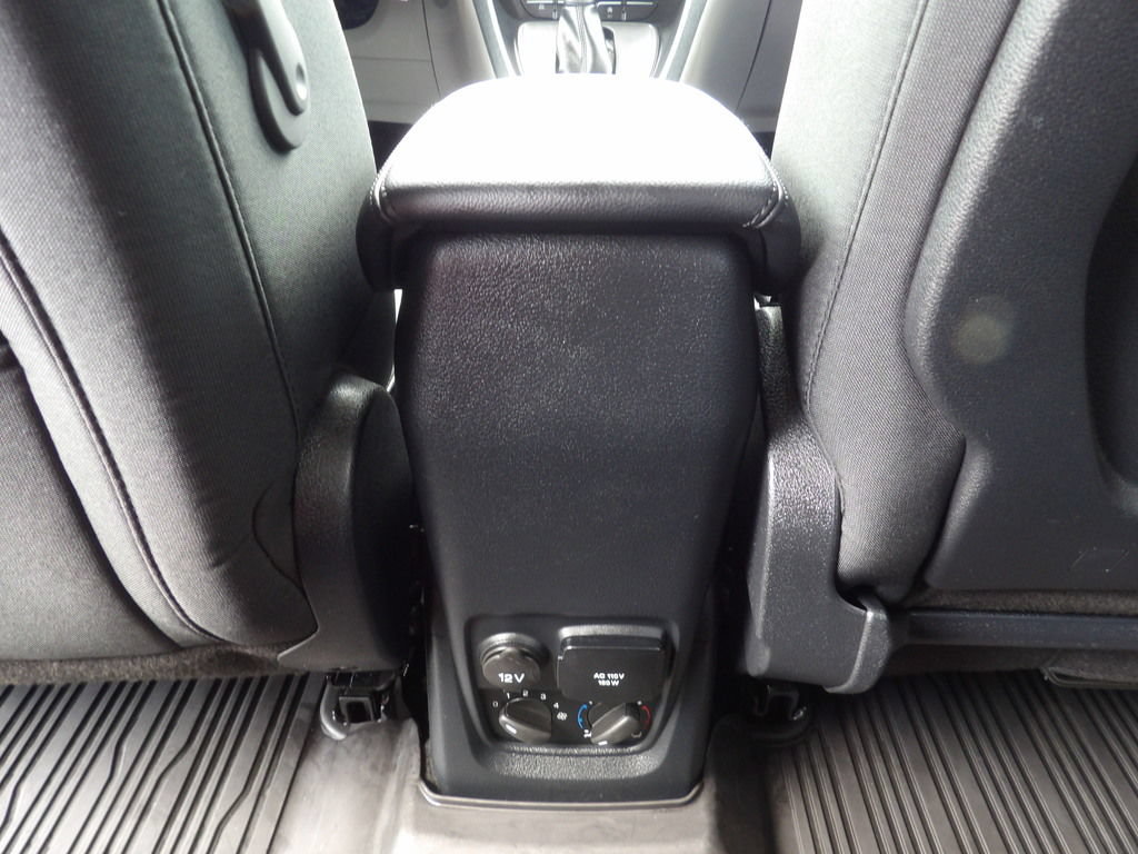 Used 2020 Ford Transit Connect XL FWD image 31