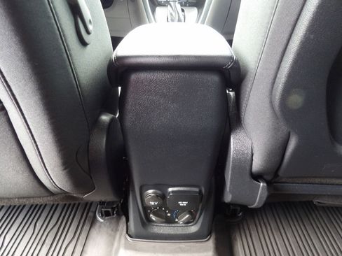 Used 2020 Ford Transit Connect XL FWD image 31