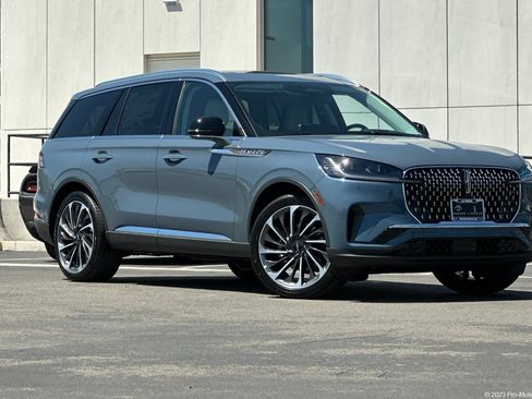 New 2026 Lincoln Aviator Reserve w/ Luxury Package RWD image 1