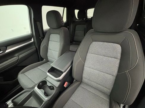 New 2026 GMC Terrain Elevation image 18