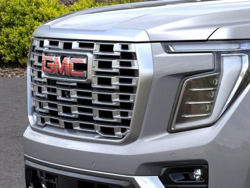 New 2026 GMC Yukon Denali image 13