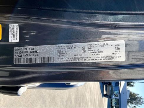 Used 2024 Jeep Wrangler Unlimited image 33