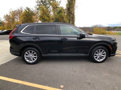 Used 2023 Honda CR-V EX image 6