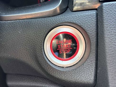 Used 2019 Honda Civic Type R image 17